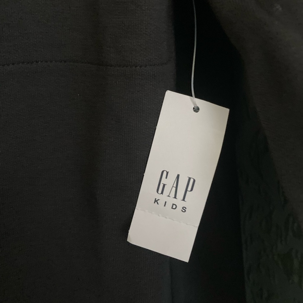 Gap | NWT Active Black Zip Up Hoodie - Picture 8 of 9